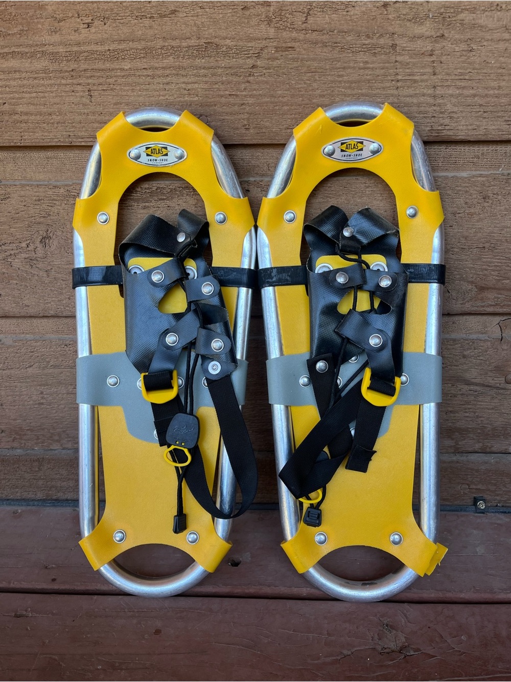 Atlas snowshoes 18” long
